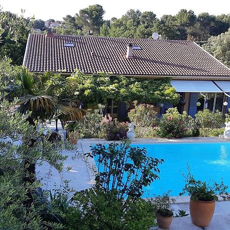 Chambres D'Hotes- Piscine, Spa, Tennis Belcodene Екстериор снимка
