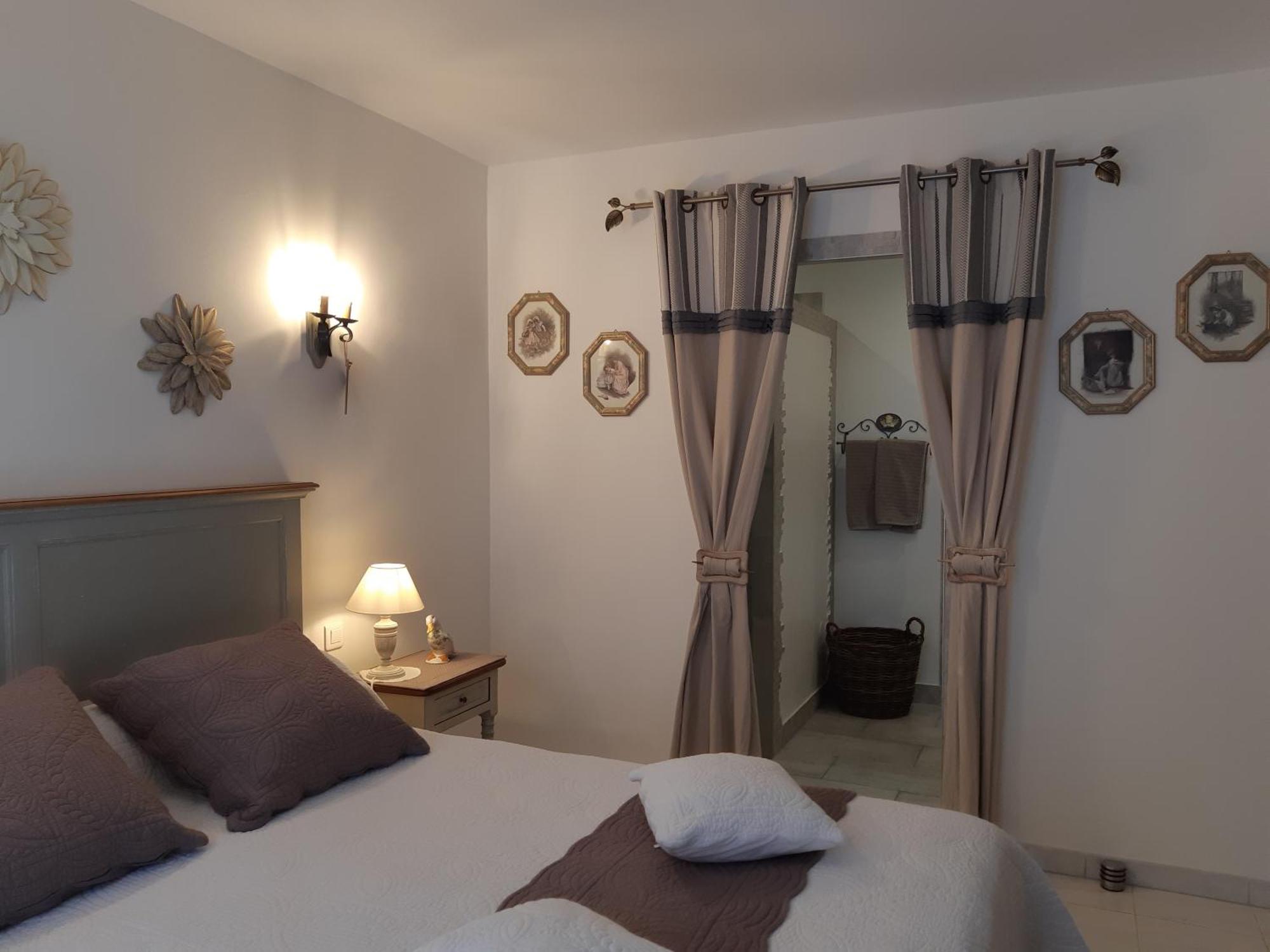 Chambres D'Hotes- Piscine, Spa, Tennis Belcodene Екстериор снимка