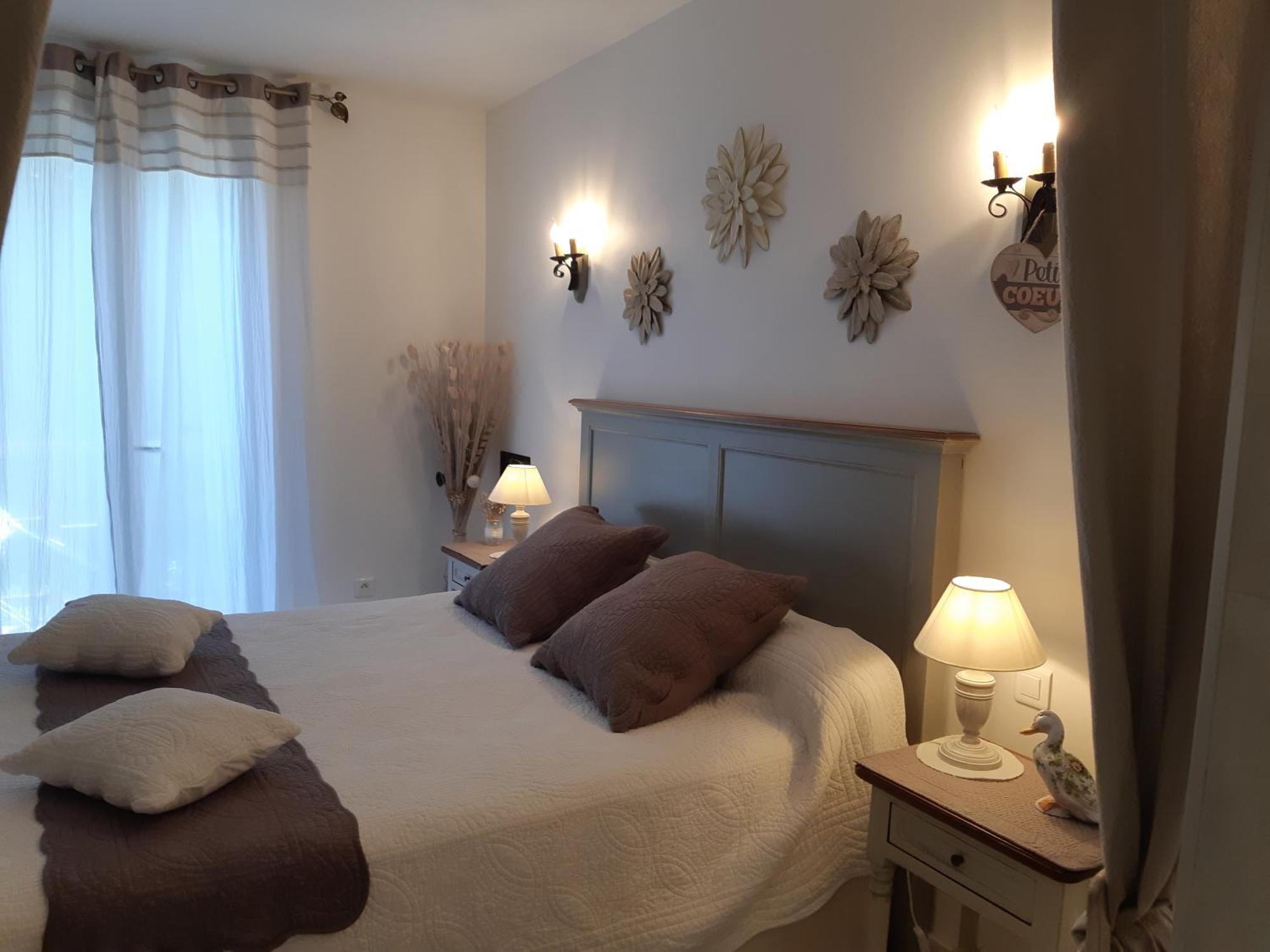 Chambres D'Hotes- Piscine, Spa, Tennis Belcodene Стая снимка